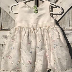 Infant special occasion dress
